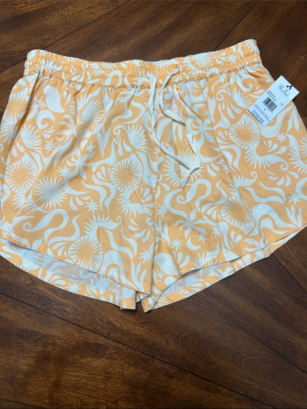 Billabong Peach and White Sunburst Drawstring Shorts